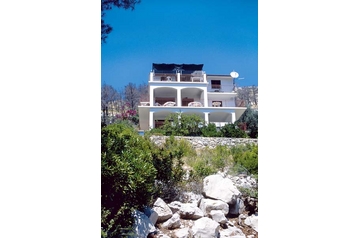 Croaţia Privát Prižba, Exteriorul